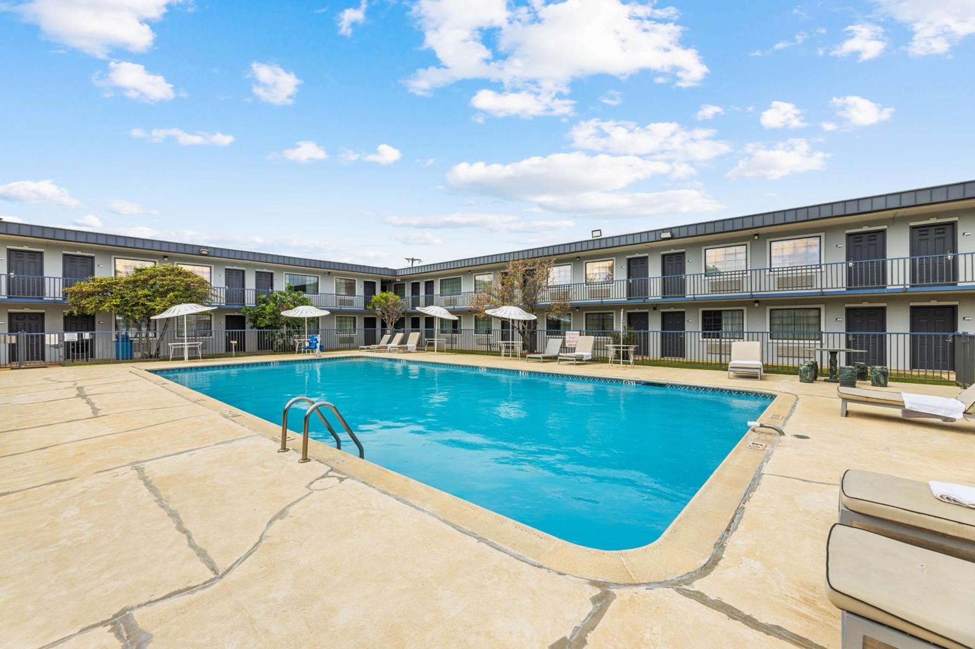 Americas Best Value Inn Fort Worth/Hurst Richland Hills Εξωτερικό φωτογραφία