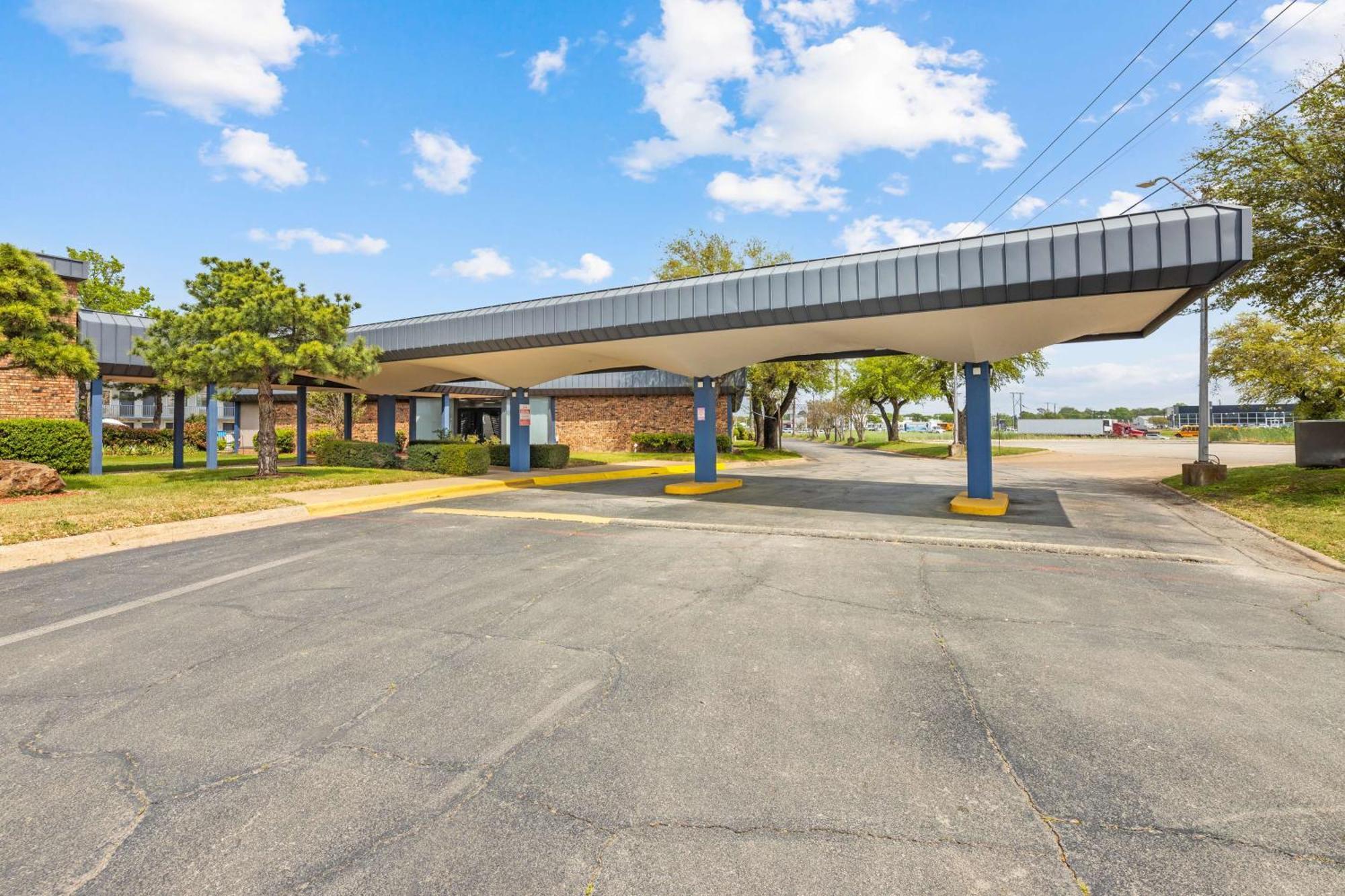 Americas Best Value Inn Fort Worth/Hurst Richland Hills Εξωτερικό φωτογραφία