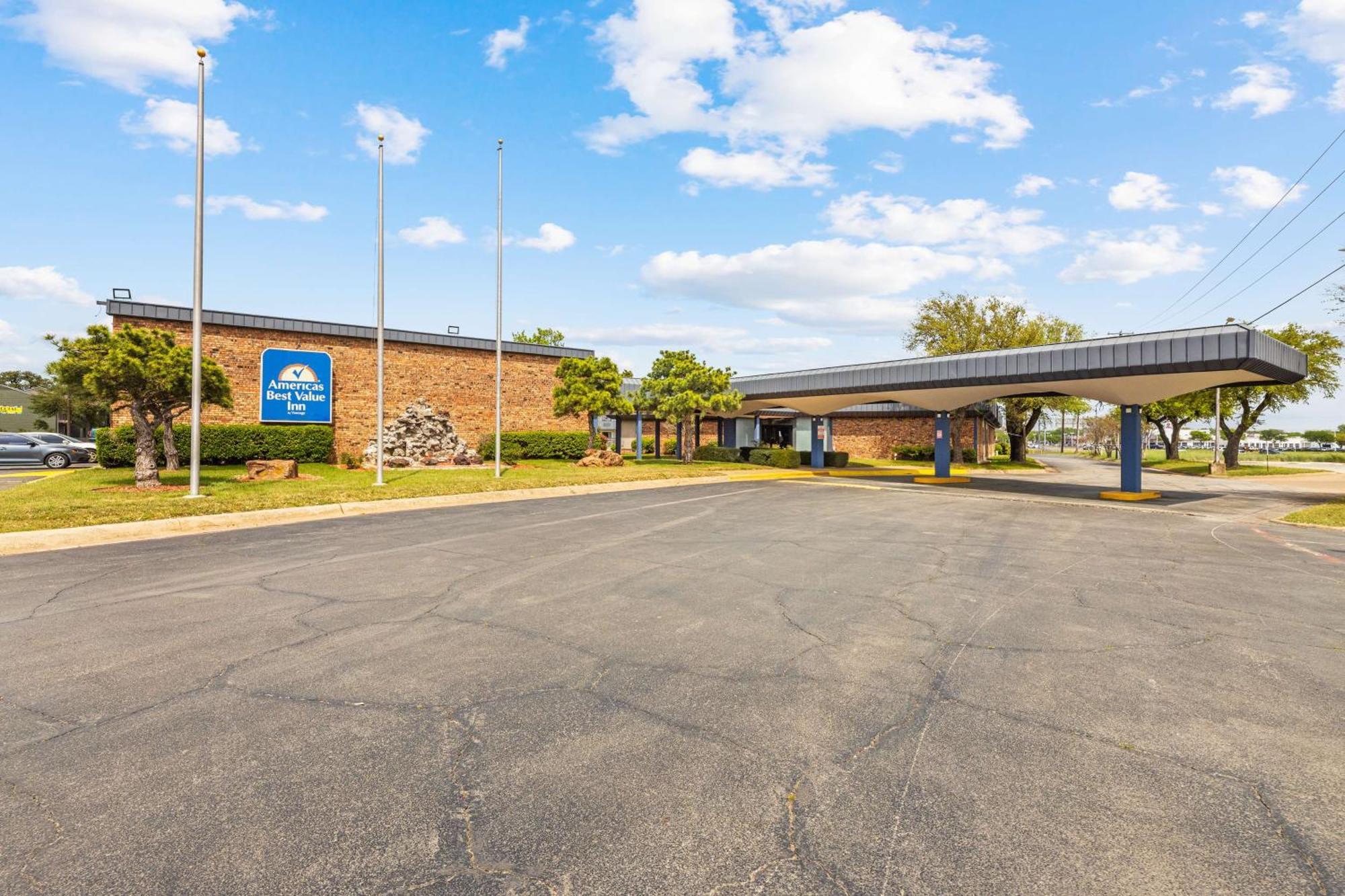 Americas Best Value Inn Fort Worth/Hurst Richland Hills Εξωτερικό φωτογραφία